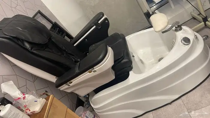 صالون رجالي للتأجير 25