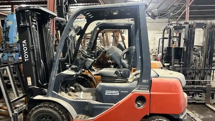 رافعه تايوتا 2.5طن 3حركات 1