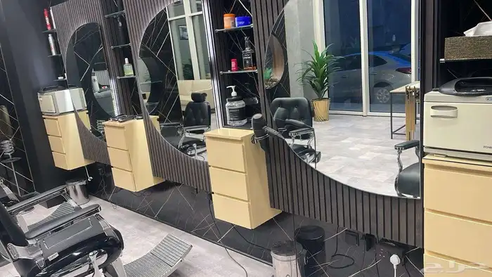 صالون رجالي للتأجير 16