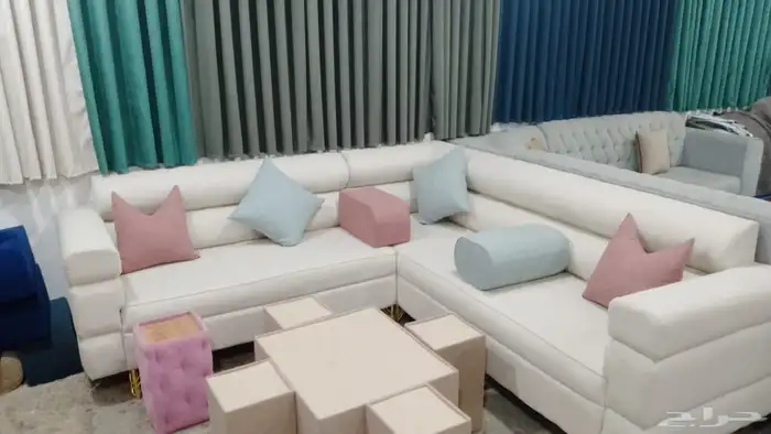 تفصيل كنب وستاير ويفي وستائر فندقيه باعلى المقاييس والجوده 3