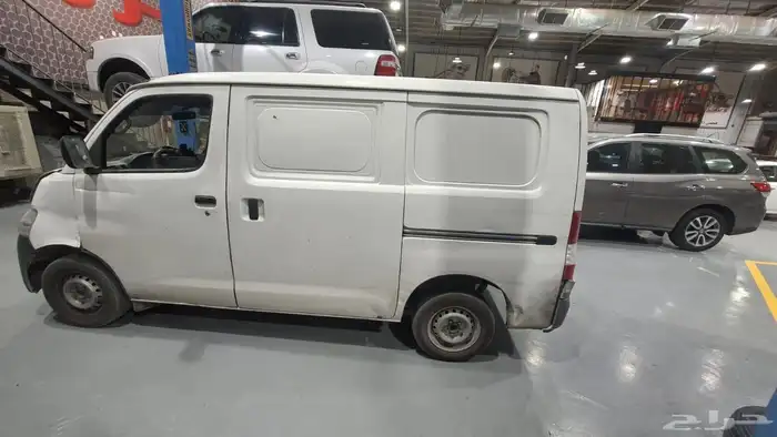 ديهاتسو باص 2014 1