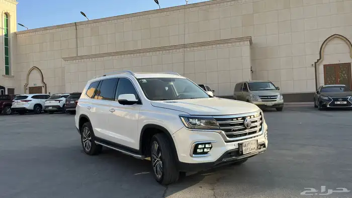 ام جي ار اكس 8 MG 2