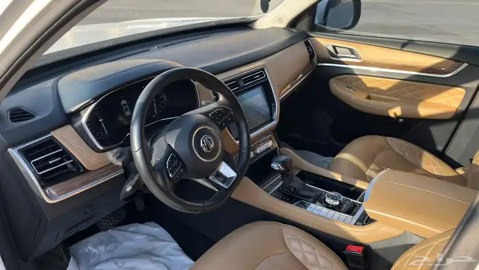 ام جي ار اكس 8 MG 7