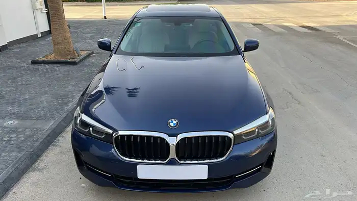 بي ام دبليو 520i سعودي ناغي تحت الضمان موديل 2022 1