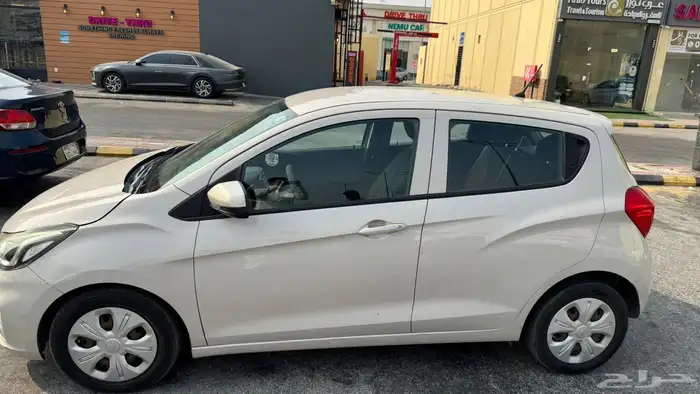 للبيع شيفروليه سبارك موديل 2022 2