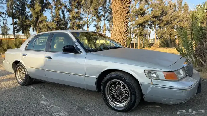 فورد ماركيز 2001 3