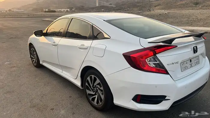 هوندا سيفيك 5