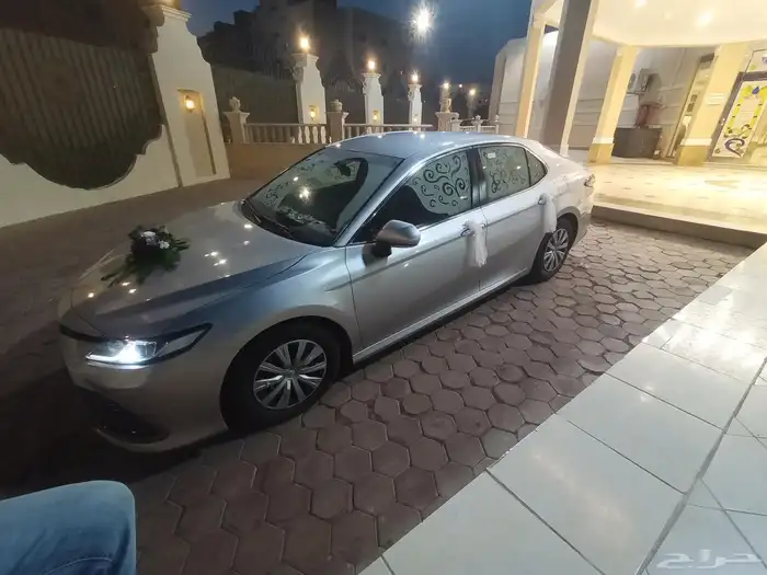 تشريع و تزيين سيارات العرسان في الموقع 0