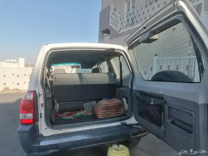 للبيع باجيرو 2006 3