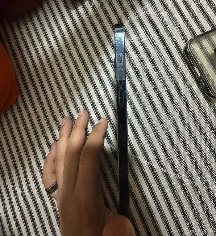 ايفون12 برو ماكس 5