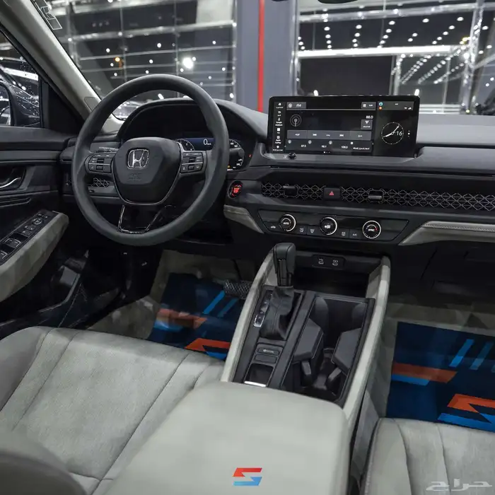 هوندا اكورد 2025 7