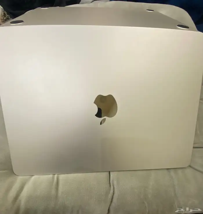 ماك بوك اير m4 4