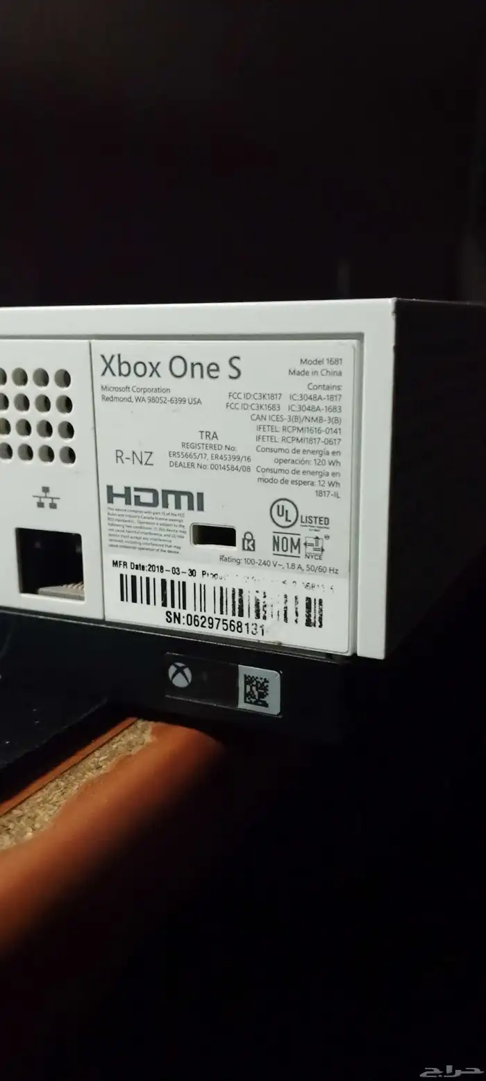 اكس بوكس ون تيرا مع شاشة BenQ 2