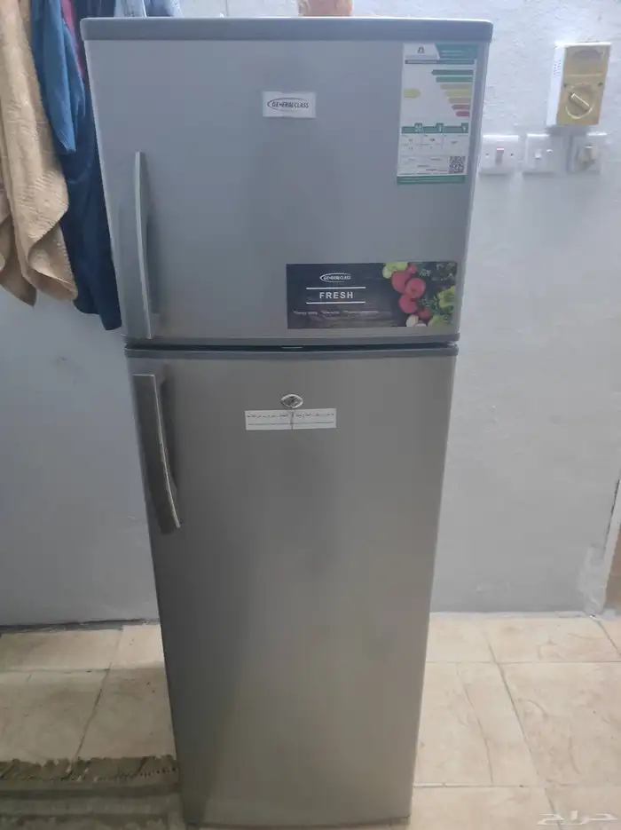 ثلاجات لي البيع الحاله جيده جدا استعمال 25 يوم فقط موجود ضما 0