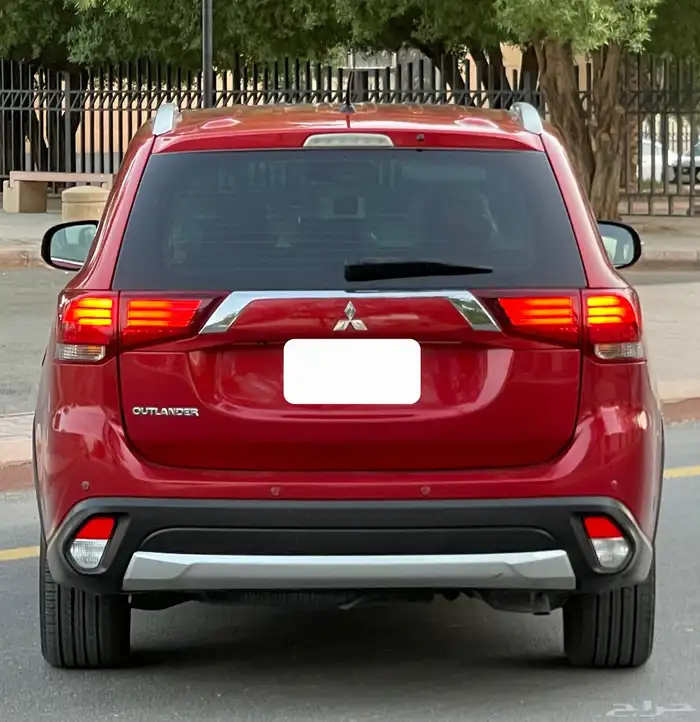 ميتسوبيشي اوتلاندر 2016 فل سعودي 7