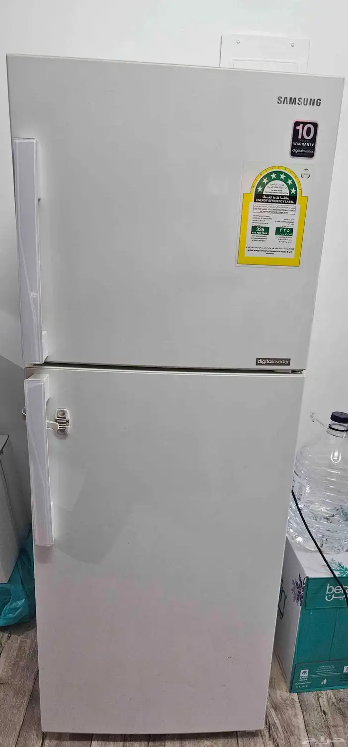 السلام عليكم ورحمة الله وبركاته بارك الله فيكم في الثلاجه 0