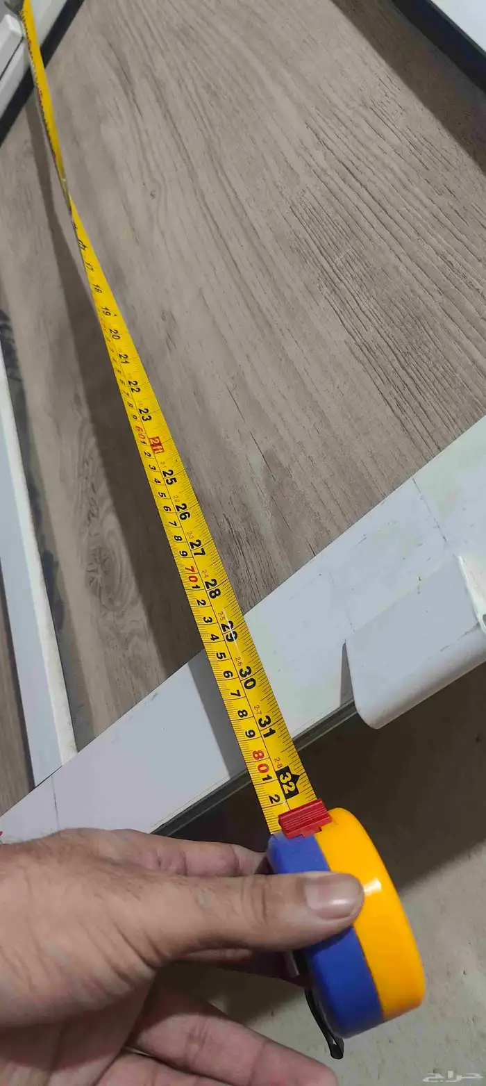 باب من الألومنيوم 1