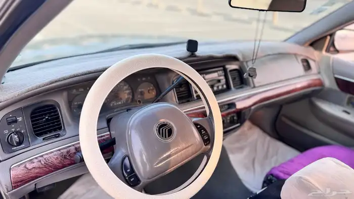 فورد ماركيز موديل 2002 8