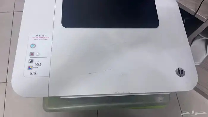 طابعة نظيفه ولا تشكو من شي ناقصها حبر فقط HP 2020 0