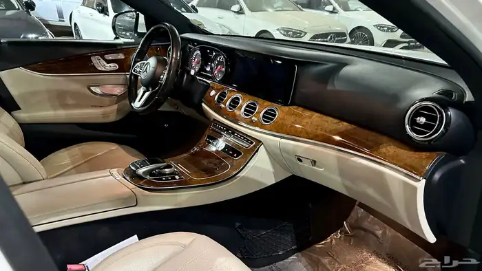 مرسيدس ( E 300 ) 2019 11