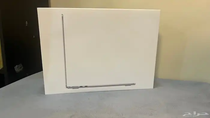 للبيع ماك بوك أير m4 جديد 9
