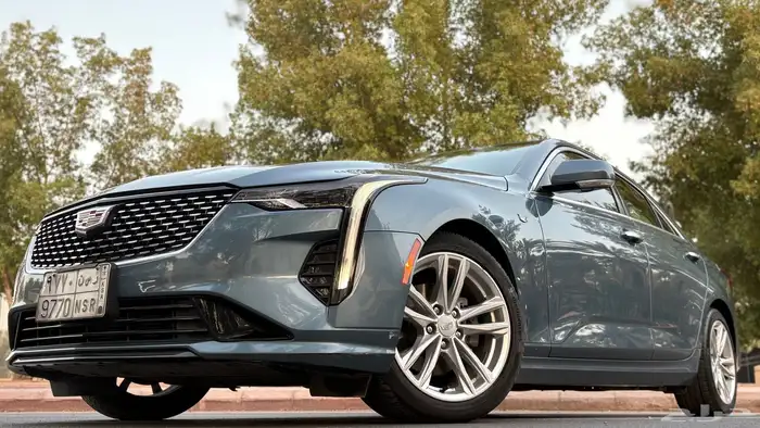 كاديلاك CT4 2023 ( منوة المستخدم ) 2