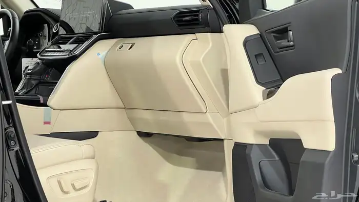 تويوتا لاندكروزر GX.R.2025.L4هدد تنفس طبيعي خليجي بنزين 8