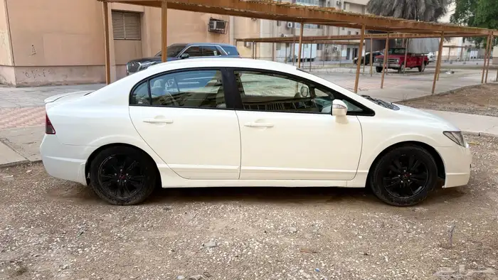 هوندا سيفيك 2007 قير اوتوماتيك نظيفه وجاهزه للنقل 6