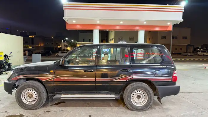 لاندكروزر 2005 2