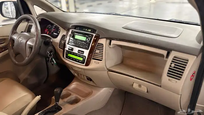 تويوتا انوفا فل كامل G 2013 بقمه النظافه 25