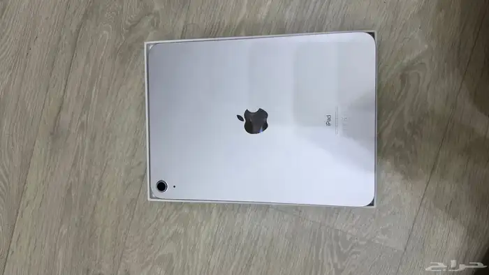 آيباد الجيل العاشر فضي 0