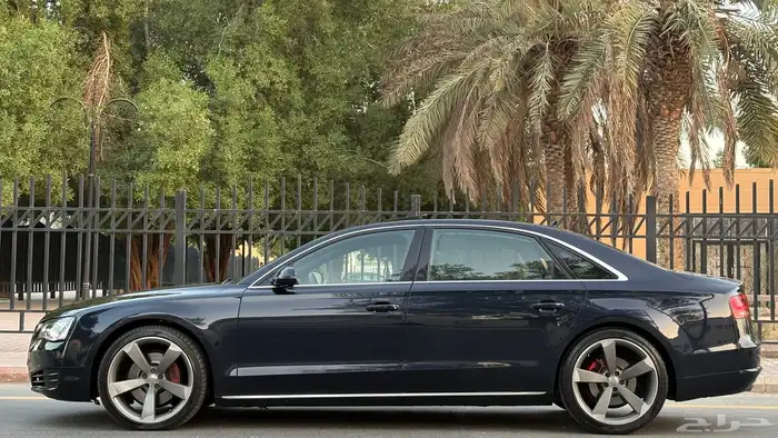 اودي A8L 2011 ( نظيف ) 9
