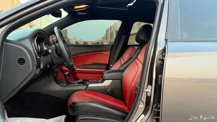 دوج تشارجر 2022 RT بلس 13