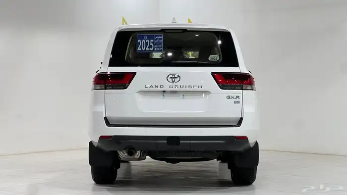 تويوتا لاندكروزر GX.R.2025هدد تنفس طبيعي خليجي بنزين. 5