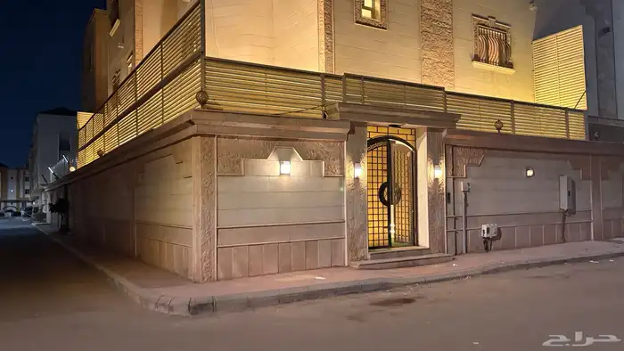 فلة للاجار بحي الرانوناء بجوار مجمع مدارس بنين و بنات 0