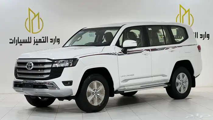 تويوتا لاندكروزر GX.R.2025هدد تنفس طبيعي خليجي بنزين. 1