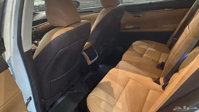 لكزس ES 250 2017 11
