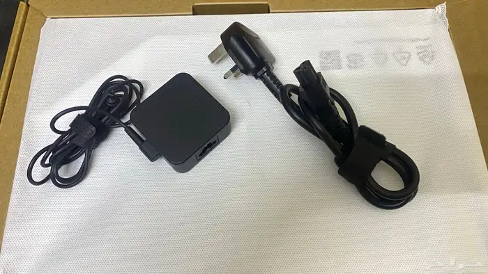 للبيع لابتوب 7