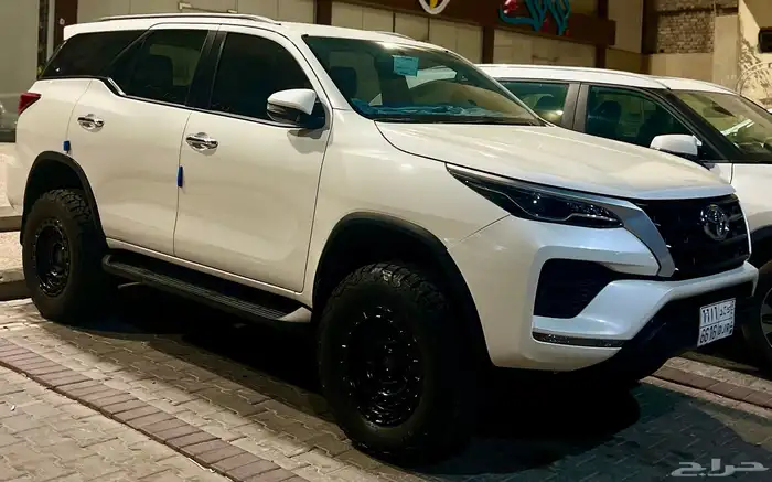 Fortuner 4x4 7