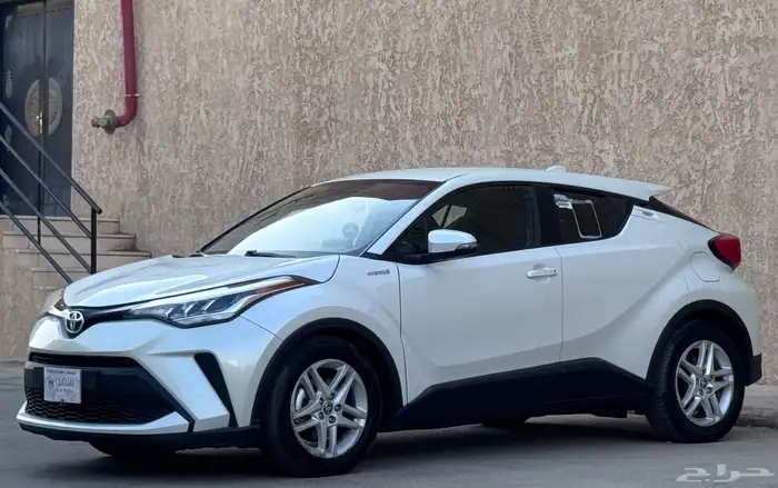تويوتا هايبرد CHR 2022 اقتصادية بالبنزين 7