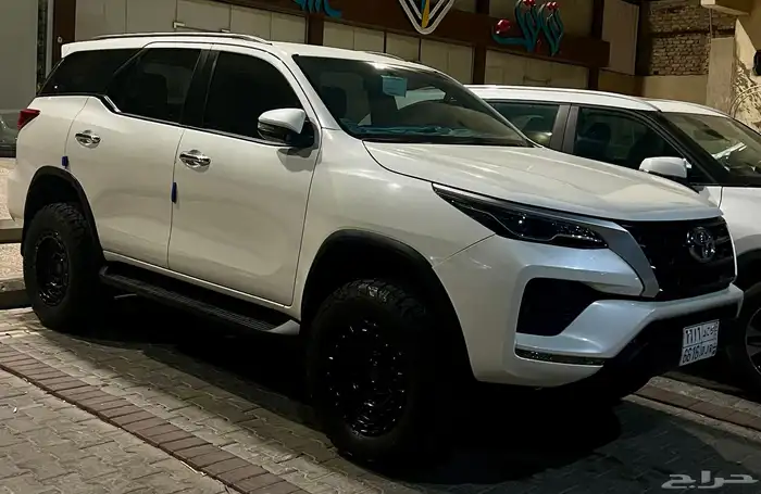 Fortuner 4x4 8