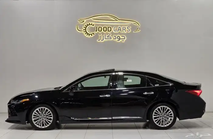 تويوتا افالون موديل 2021 بحالة ممتازة 3