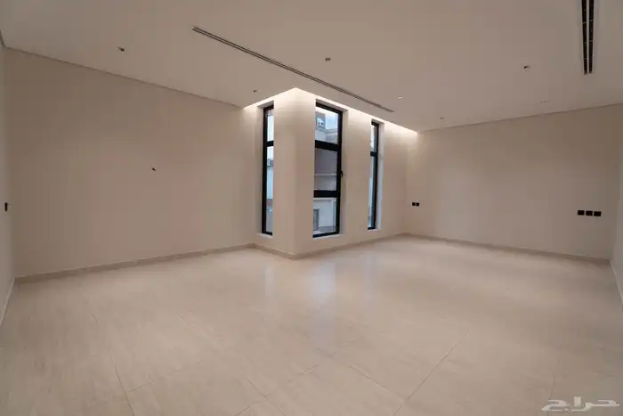 للبيع فيلا دوبلكس مميزه بمكة حي الزايدي 22