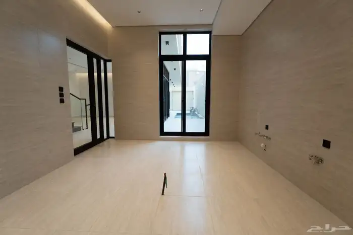 للبيع فيلا دوبلكس مميزه بمكة حي الزايدي 9