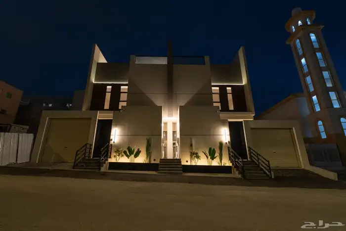 للبيع فيلا دوبلكس مميزه بمكة حي الزايدي 1