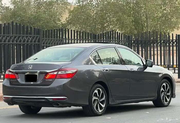 هوندا اكورد 2017 فل سعودي 7