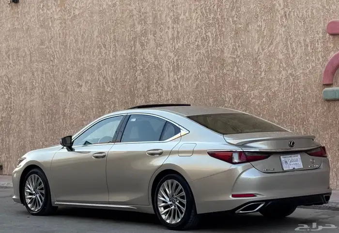 لكزس ES350 نص فل 2020 3