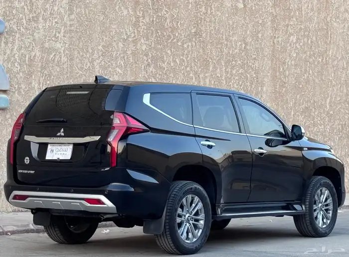 مستبيشي مونتيرو 2020 بحالة ممتازة 6