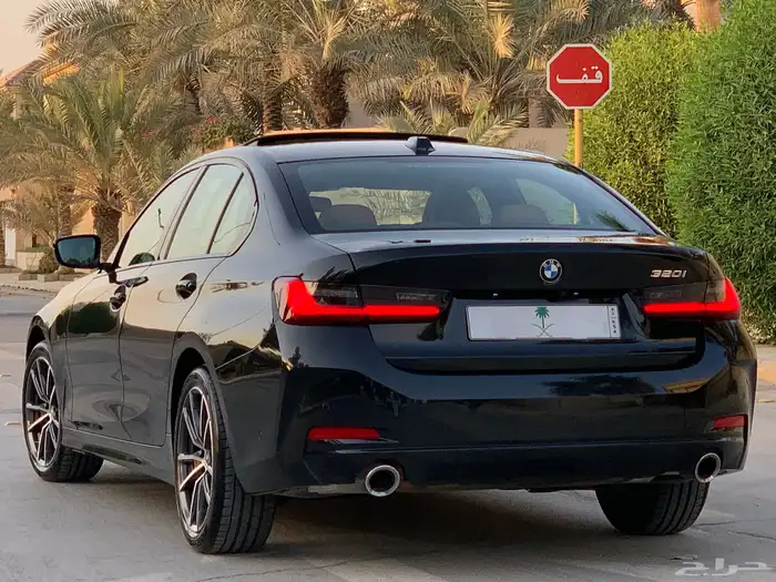 بي ام دبليو 2024 320i 24