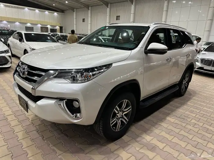 تويوتا فورشنر موديل 2020 بنزين بدون دبل 1